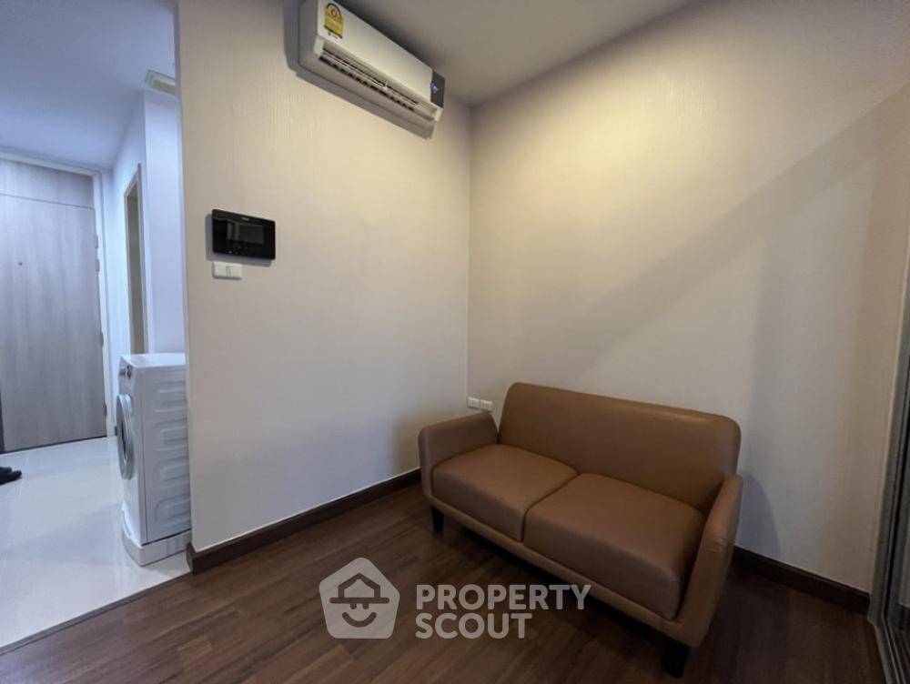 picture 15th-Floor 1-BR At Supalai Lite Sathorn-Charoenrat (ID 1827791) - 1/7