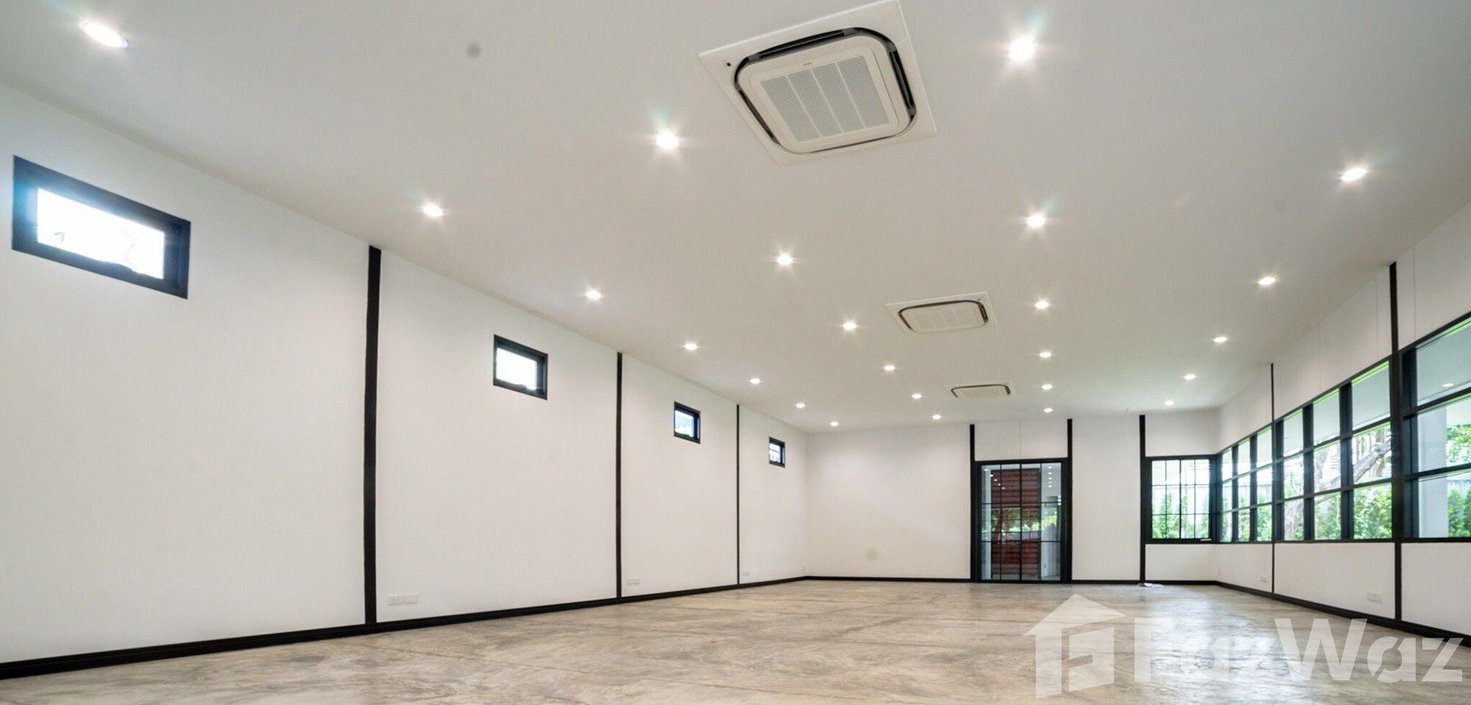 รูป บ้านเดี่ยวให้เช่า 3 ห้องนอน ใน คลองเตย, กรุงเทพมหานคร 1166512 - รูปที่ 6/8