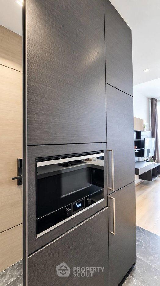 picture 1-BR Condo at 28 Chidlom near BTS Chit Lom (ID 3398400) - 5/15