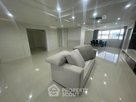 Pet-Friendly 3-BR President Park Condominium Near MRT Queen Sirikit (ID 3399994)