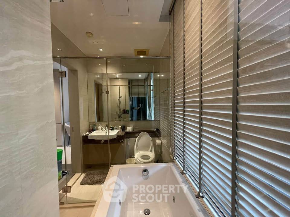 picture 3-BR Condo at Ashton Silom near BTS Chong Nonsi (ID 3399478) - 12/12