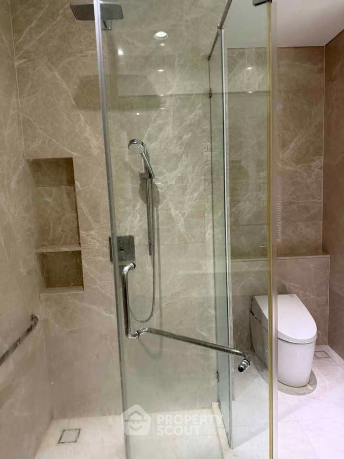 picture 2-BR Condo at Sindhorn Residence near BTS Ratchadamri (ID 3399452) - 15/18