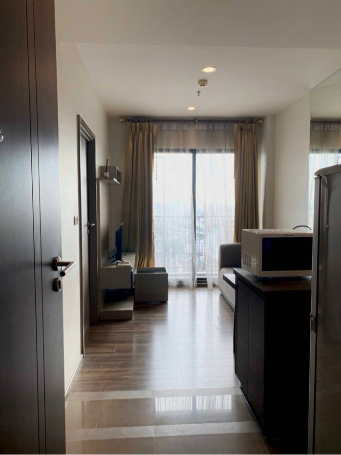 picture Shock price for rent at Teal sathorn - 4/9
