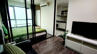 คอนโดให้เช่า : ให้เช่าด่วน! ห้องคอนโด วิวสูงโปร่ง ราคาพิเศษ 1ห้องนอน ที่ The Base Park West Btsอ่อนนุช