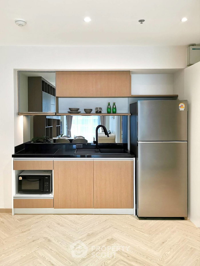 picture 2-BR Condo at Sky Walk Residences near BTS Phra Khanong (ID 3377992) - 3/18
