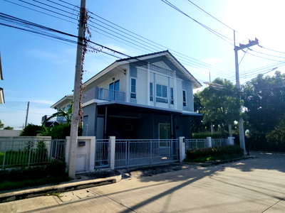 Houses for sale : HOME 50.5 Sq.w. Muang Pathum Thani Pathumthani for 5.5M