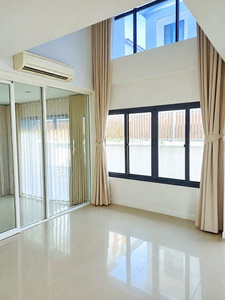 picture 			detached home office for rent 5bed 3-story MRT BangRakYai 600m. Ratchaphruek-Bang Rak Noi area. Feat           - 2/8