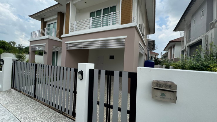 รูป 🏡 ขาย ให้เช่า บ้านเดี่ยว 2 ชั้น หมู่บ้านเลควัลเลย์ เฟส 1 บึง/บ่อวิน ศรีราชา ชลบุรี - รูปที่ 5/61