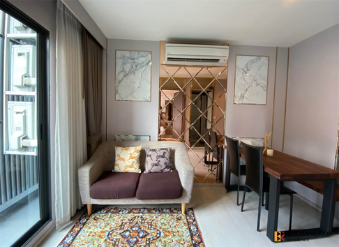RHYTHM Asoke near MRT Rama 9 Station Easy Travel, Fully Utilized Space