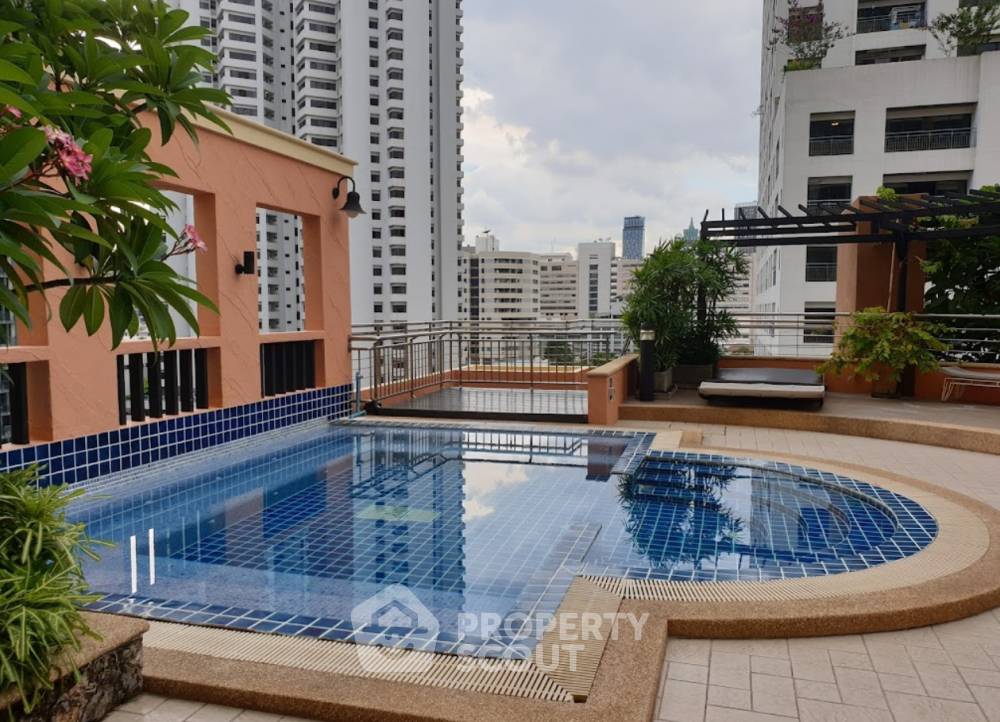 รูป คอนโด 2-ห้องนอน ที่ สุขุมวิท ซิตี้ รีสอร์ท คอนโดมิเนียม ใกล้ BTS นานา (ID 2409202) - รูปที่ 3/4