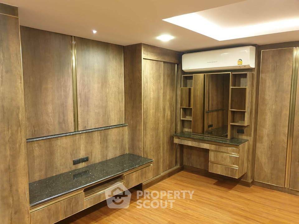 รูป ให้เช่า 3 ห้องนอน พื้นที่ 223 ตร.ม. President Park Condominium ใกล้ MRT ศูนย์การประชุมแห่งชาติสิริกิติ์ (ID 3407383) - รูปที่ 10/10