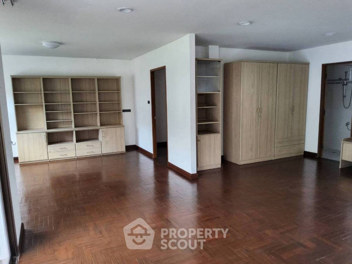 รูป ทาวน์เฮาส์ 3 ห้องนอน ขนาด 273 ตร.ม. Baan Charoen Eakamai 10 ใกล้ BTS เอกมัย (ID 3408410) - รูปที่ 16/38