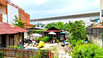 เช่าที่ดิน ถนนสุขสวัสดิ์ : บางมด BigC สุขสวัสดิ์ 492ม. โฮมโปรสุขสวัสดิ์  แยกพระประแดง 800 ม. 176ตร.วา. 704ตรม.  ให้เช่าที่ดินเปล่า