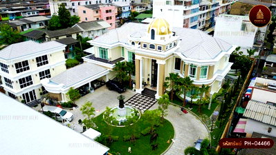 บ้านเดี่ยว ถนนอโศก-ดินแดง : ขาย คฤหาสน์ใจกลางเมือง ดินแดง ซอยจตุรทิศ พร้อมสระว่ายน้ำ ทำเลทอง