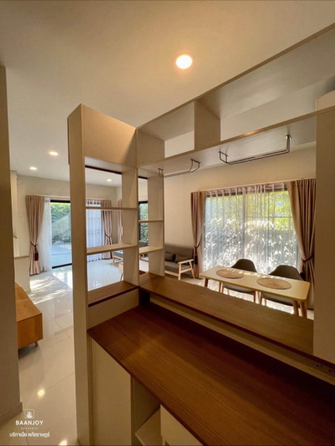 รูป 🏡✨ ให้เช่าทาวน์โฮมหลังมุม บริทาเนีย วงแหวน–จตุโชติ 3 ห้องนอน 3 ห้องน้ำ บ้านใหม่ พร้อมเฟอร์นิเจอร์ครบ! 🚗 จอดรถได้รวม 3 คัน - รูปที่ 6/18