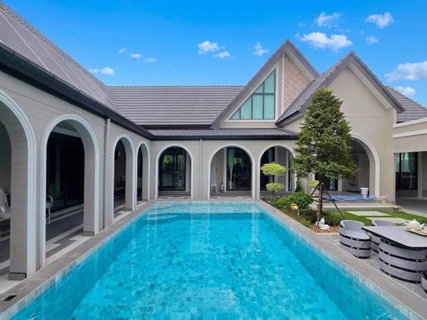 Private villa Modern classic ready to move in.