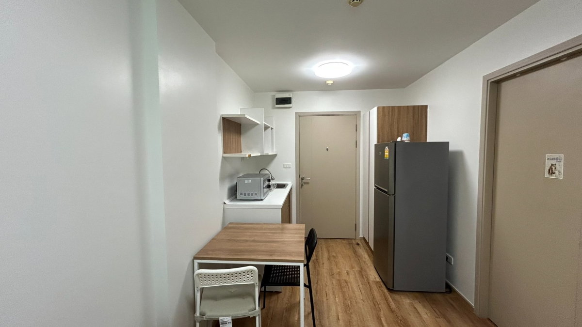 picture ✨ Rare Unit | Beautiful Move-in Ready Condo ✨ - 5/6