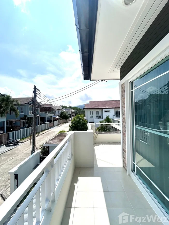 picture Great Family Home With Huge Lawn Close To Schools 6863138 - 17/45