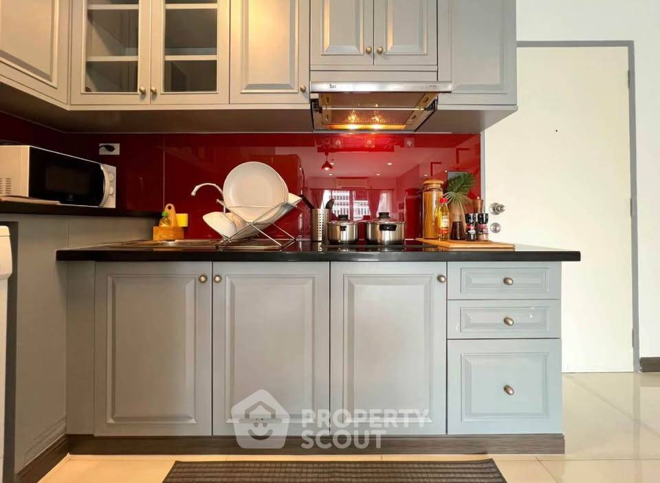 รูป คอนโด 2 ห้องนอน 82 ตร.ม. ใกล้ BTS เซนต์หลุยส์ 60 ม. Silom Suite Condominium (ID 2953541) - รูปที่ 6/8
