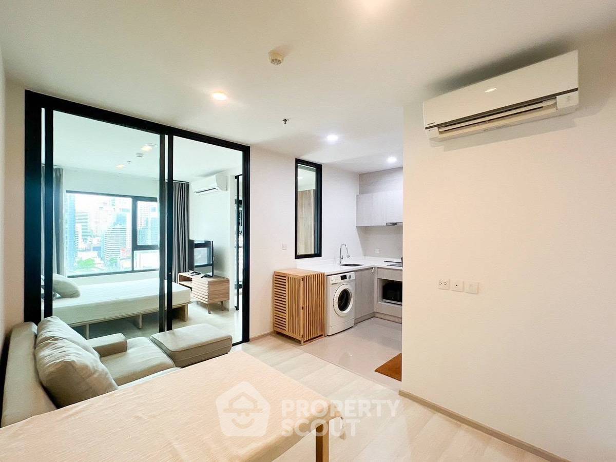 picture 18th-Floor 1-BR Life Asoke, 300m To ARL Makkasan (ID 3398279) - 1/5