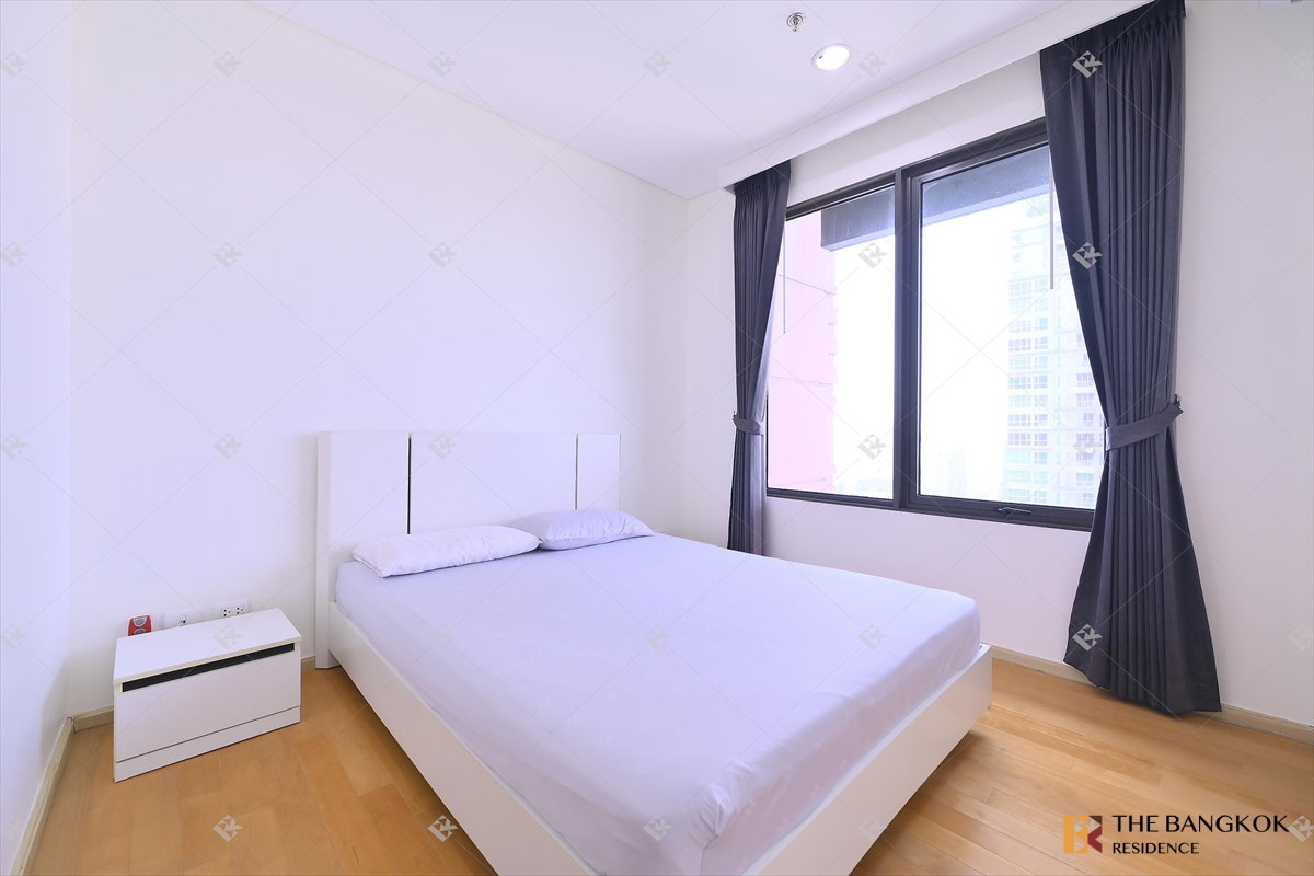 รูป 💖💖 เช่าคอนโด ✨ Villa Asoke 1นอน 48ตร.ม. 24k 💎 ห้องสวย สไตล์มินิมอล ใกล้ MRT เพชรบุรี - รูปที่ 4/9