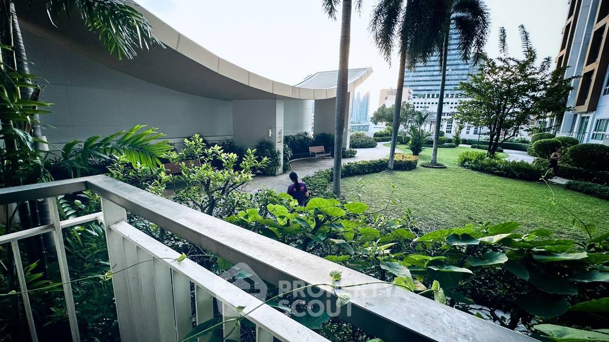 รูป ใกล้ BTS กรุงธนบุรี 100 ม. ขายคอนโด 2 ห้องนอน Q House Sathon (ID 3402193) - รูปที่ 12/18