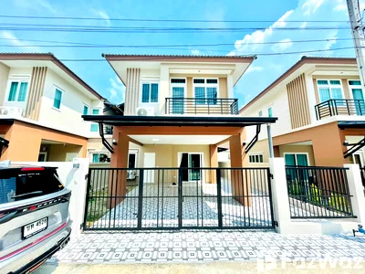 บ้านเดี่ยวให้เช่า : บ้านเดี่ยวให้เช่า 4 ห้องนอน ในโครงการ มานา กะทู้ เลค 6863387