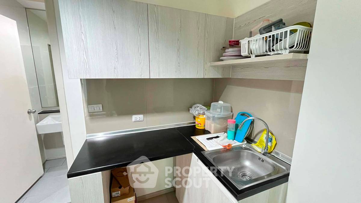 picture 100m From BTS Chang Erawan | 2-BR Aspire Erawan (ID 3407459) - 9/26