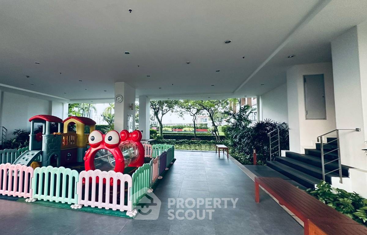 รูป ใกล้ BTS กรุงธนบุรี 100 ม. ขายคอนโด 2 ห้องนอน Q House Sathon (ID 3402193) - รูปที่ 17/18