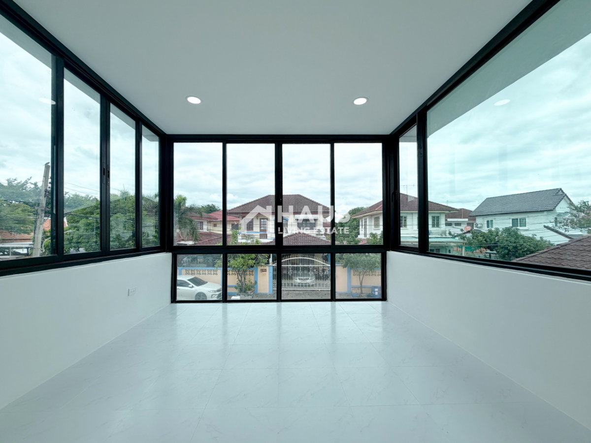 picture Chonlada Bangbuathong / 4 Bedrooms #HBBT002 - 15/20