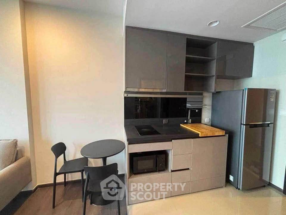 รูป คอนโด 1 ห้องนอน Oka Haus Sukhumvit 36 ใกล้ BTS ทองหล่อ (ID 3404841) - รูปที่ 2/8