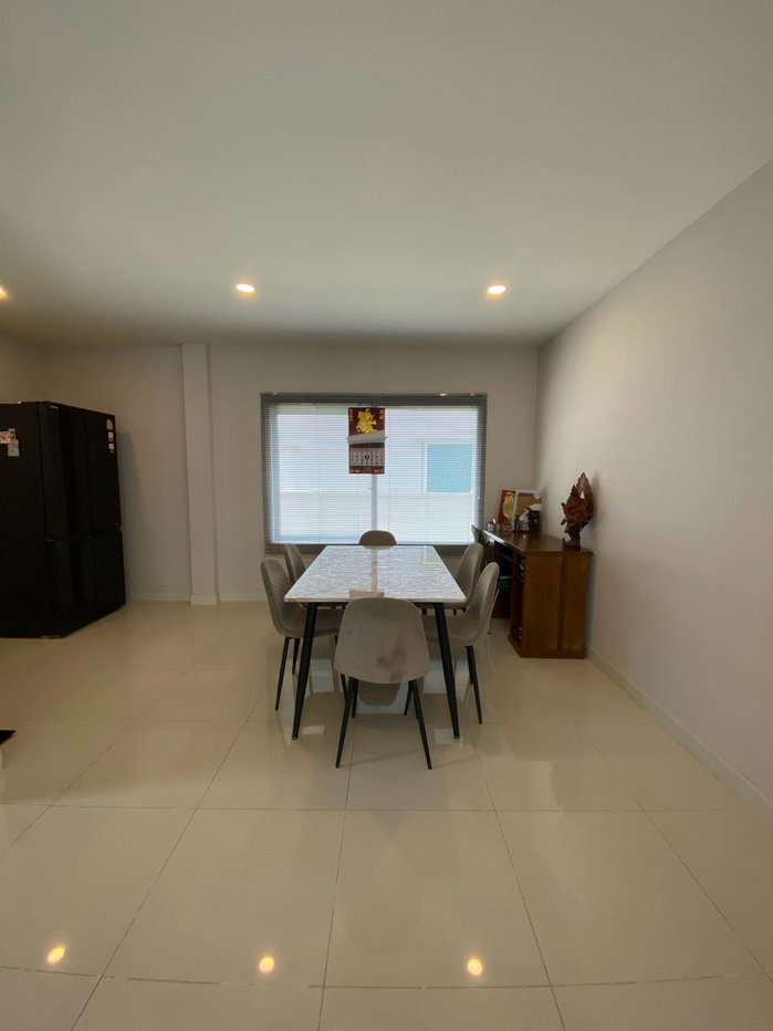 รูป 99076 - ขายบ้านเดี่ยว CENTRO พหลฯ - วิภาวดี 2 ติดถนนใหญ่พหลโยธิน ใกล้ฟิวเจอร์พาร์คและสเปลล์ เพียง 3 นาที เดินทางสะดวก ขึ้นโทลล์เวย์ง่าย - รูปที่ 7/12