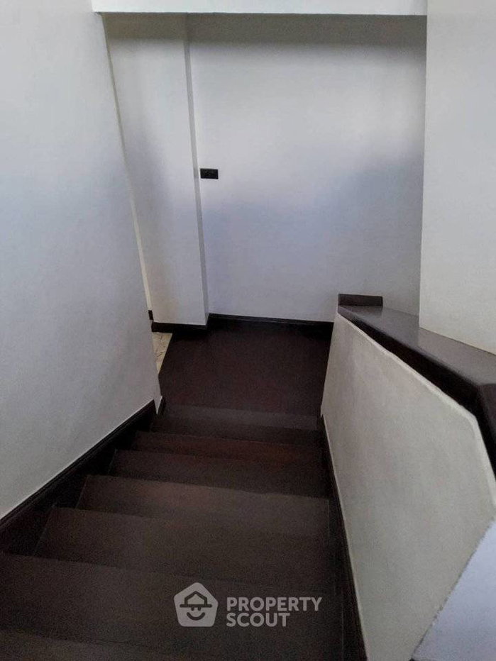 รูป ทาวน์เฮาส์ 3 ห้องนอน ขนาด 273 ตร.ม. Baan Charoen Eakamai 10 ใกล้ BTS เอกมัย (ID 3408410) - รูปที่ 24/38