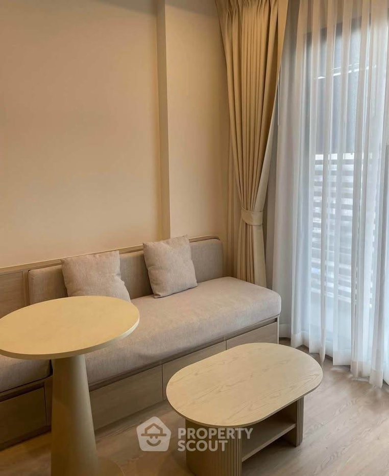 picture 16th-Floor 1-BR At Reference Sathorn-Wongwianyai 100m To BTS Wongwian Yai (ID 3405301) - 2/9