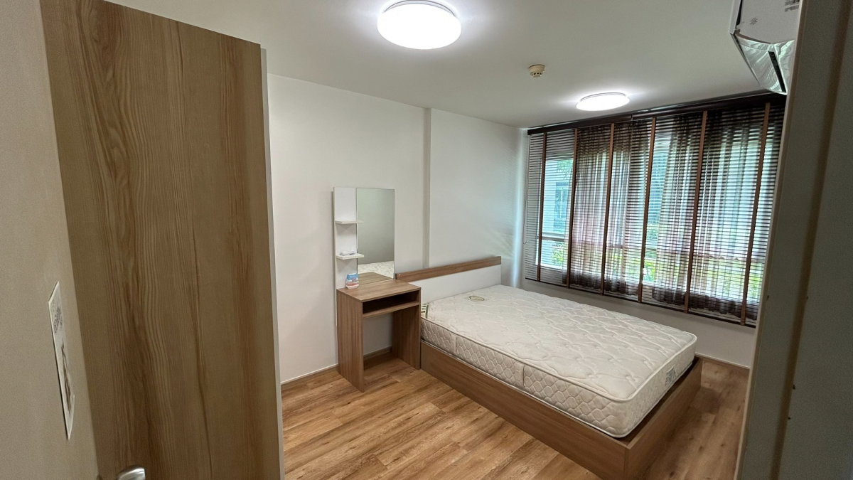 picture ✨ Rare Unit | Beautiful Move-in Ready Condo ✨ - 1/6