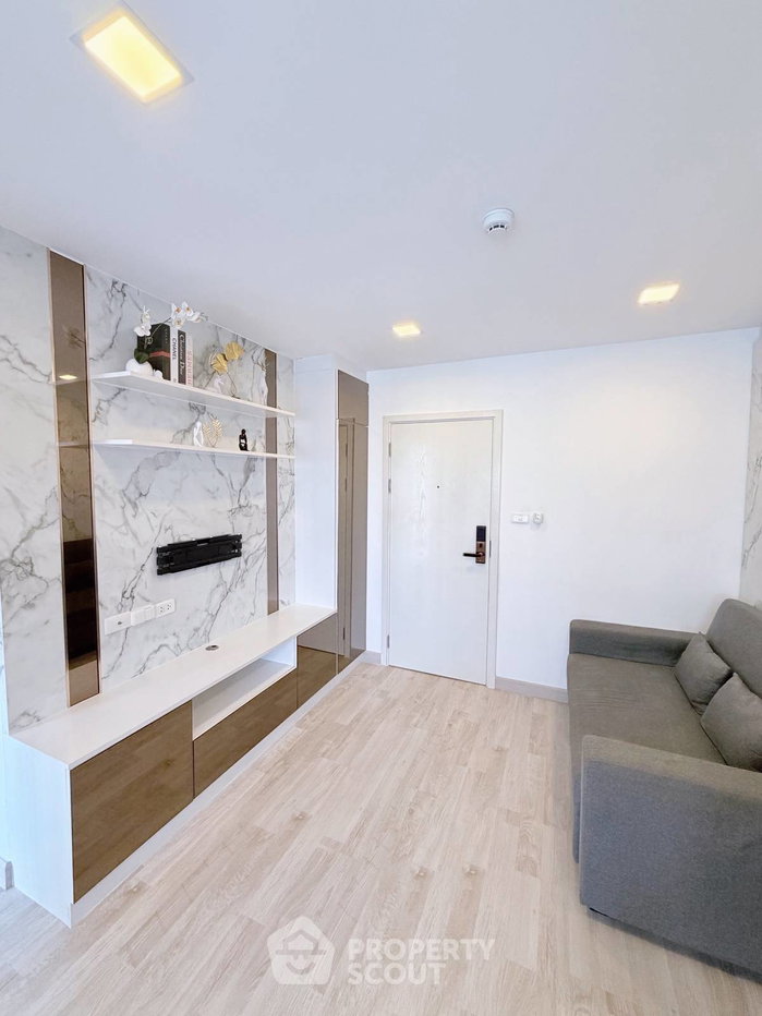 picture 1-BR Condo For Sale At The One Plus Grand Ramkhamhaeng (ID 3407457) - 2/9