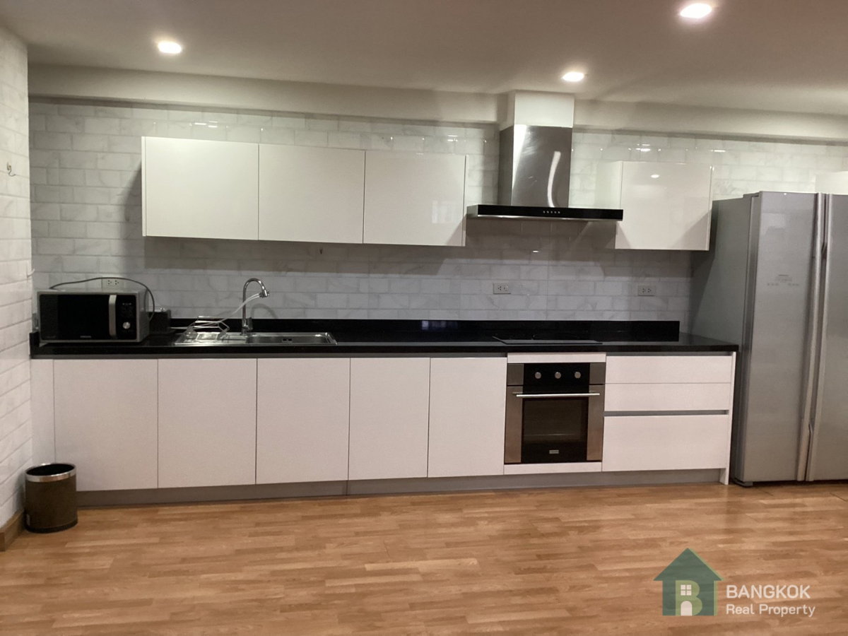 picture Beverly Hills Mansion | Spacious 2-Bedroom Residence BTS Ekkamai - 6/13