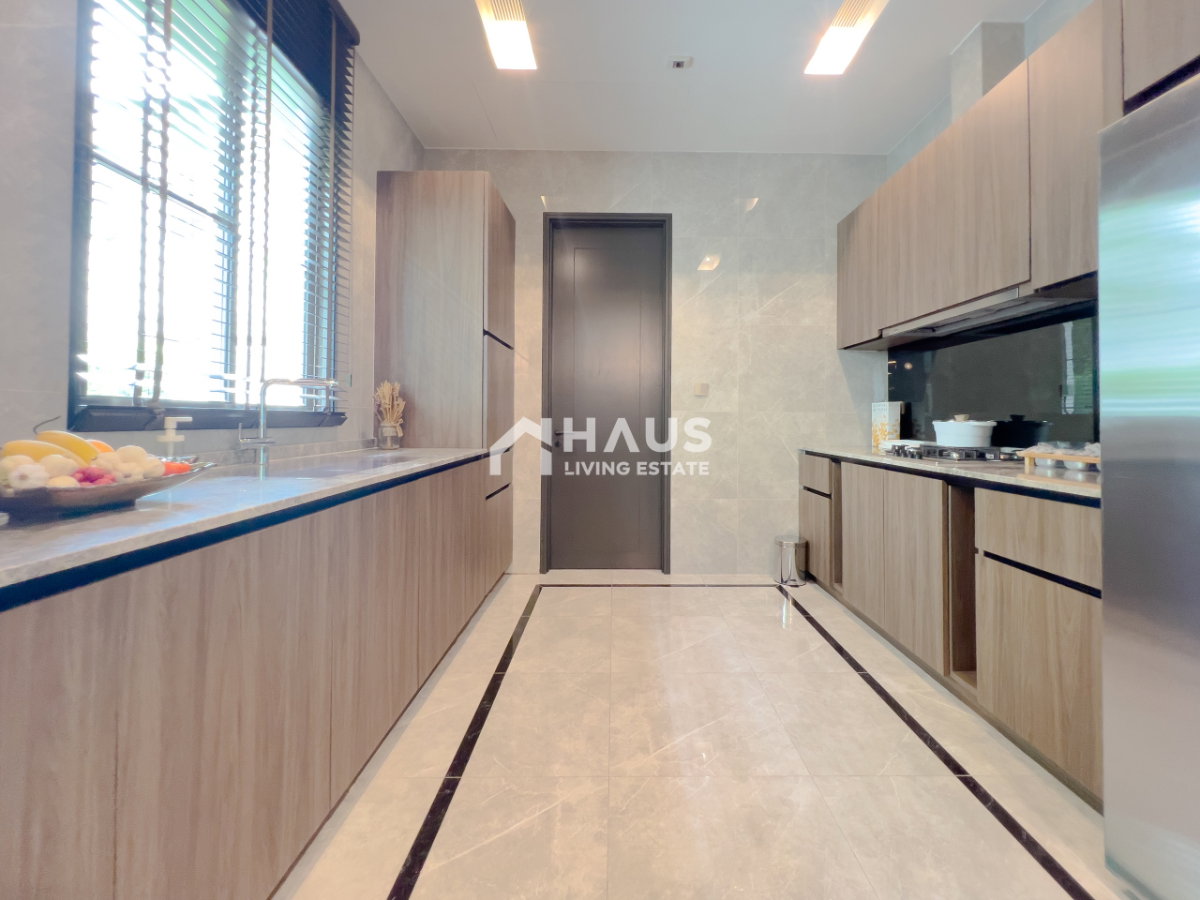 picture Lake Legend Chaengwattana / 4 Bedrooms #HCYP086 - 10/20