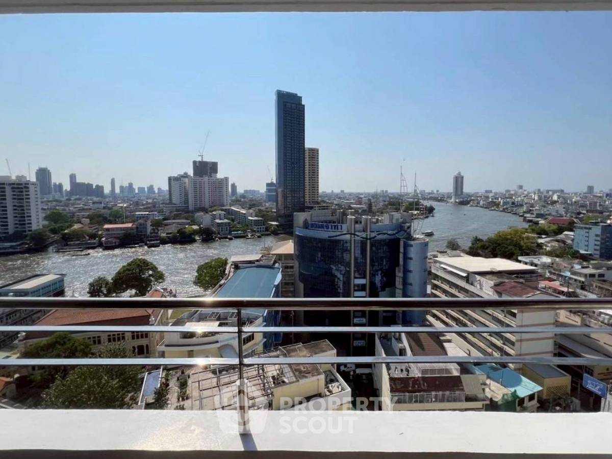 picture 3-BR Condo at Siphaya River View Condominium near MRT Hua Lamphong (ID 2193794) - 6/21
