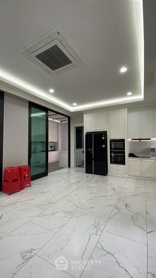รูป บ้าน 6 ห้องนอน ขนาด 578 ตร.ม. ที่ The Welton Rama 3 (ID 3407506) - รูปที่ 4/16