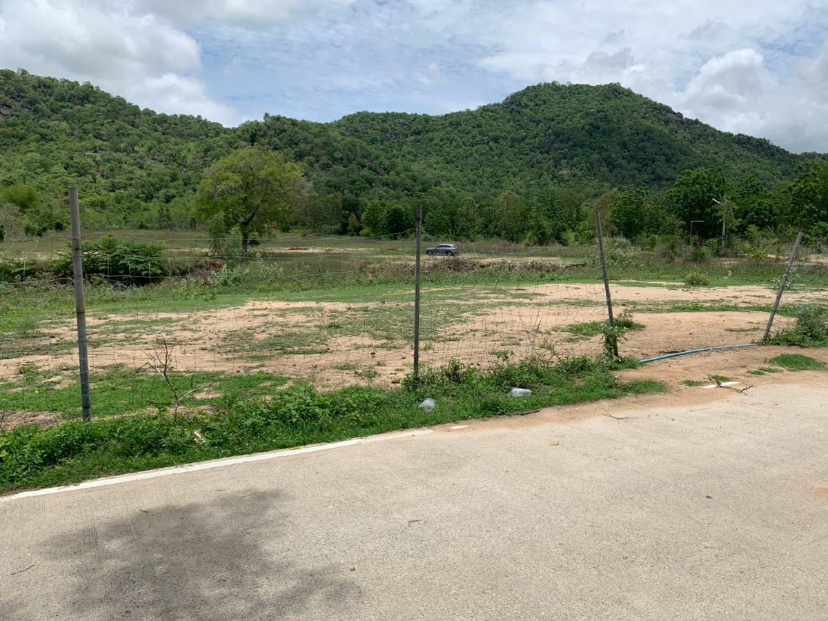รูป 96451 - ขายที่ดินครุฑแดง ชะอำ เพชรบุรี 11 ไร่ 2 งาน 39 ตร.ว. ใกล้สนามกอล์ฟปาล์มฮิลส์ - รูปที่ 7/8
