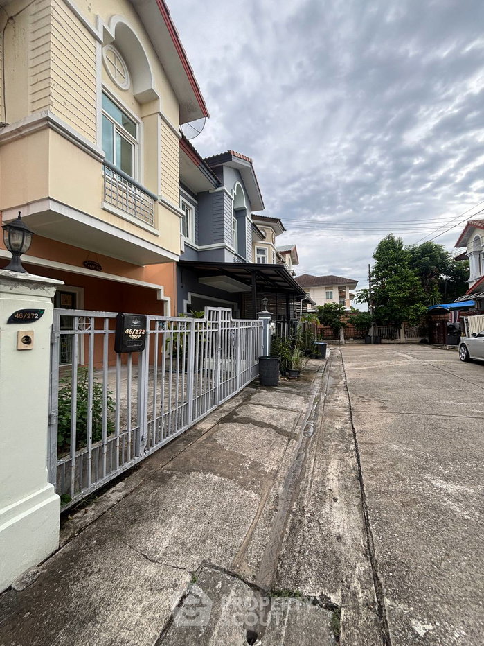 picture 3-BR Townhouse in Tha Raeng (ID 3403238) - 17/17