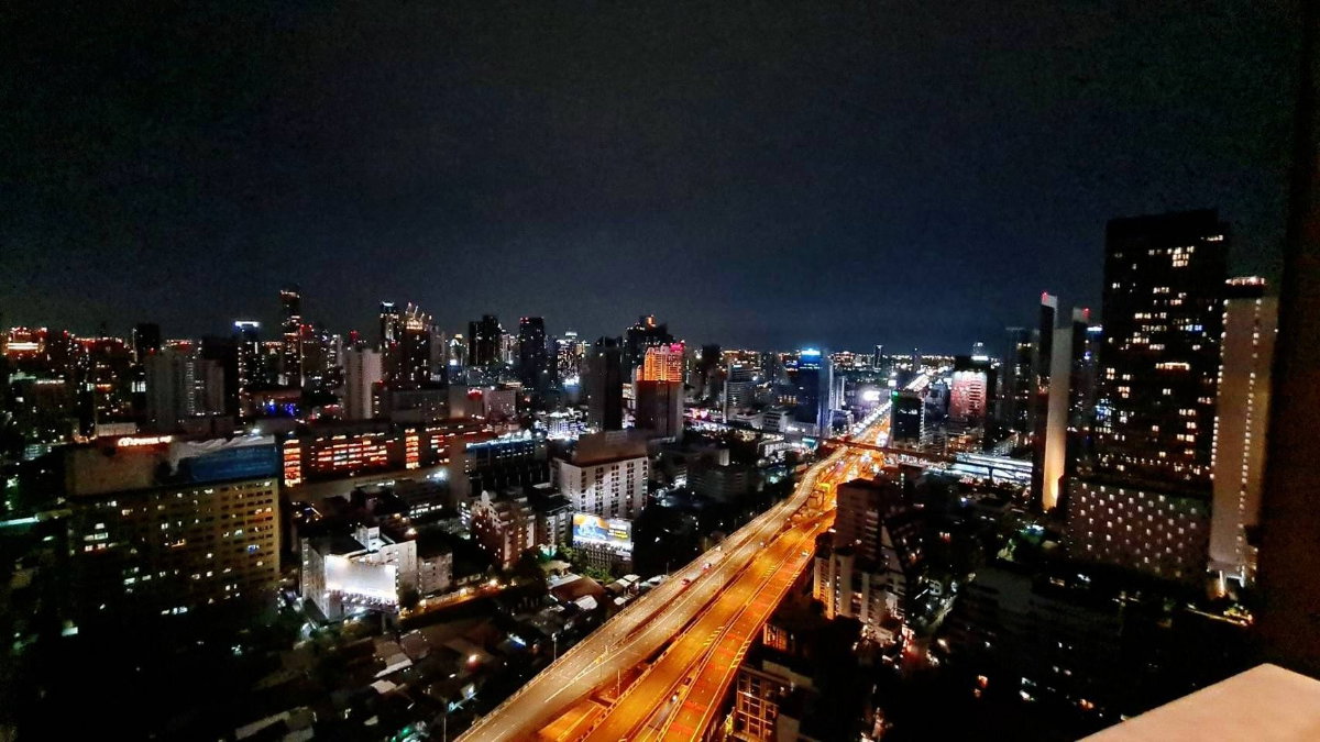 picture Condo for Rent: Life One Wireless - 12/18