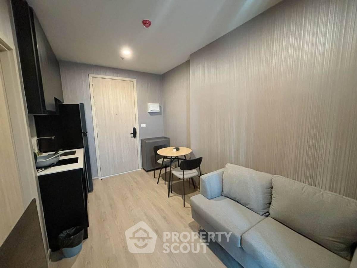 picture 1-BR Condo at Nue District R9 near MRT Phra Ram 9 (ID 3407485) - 1/7