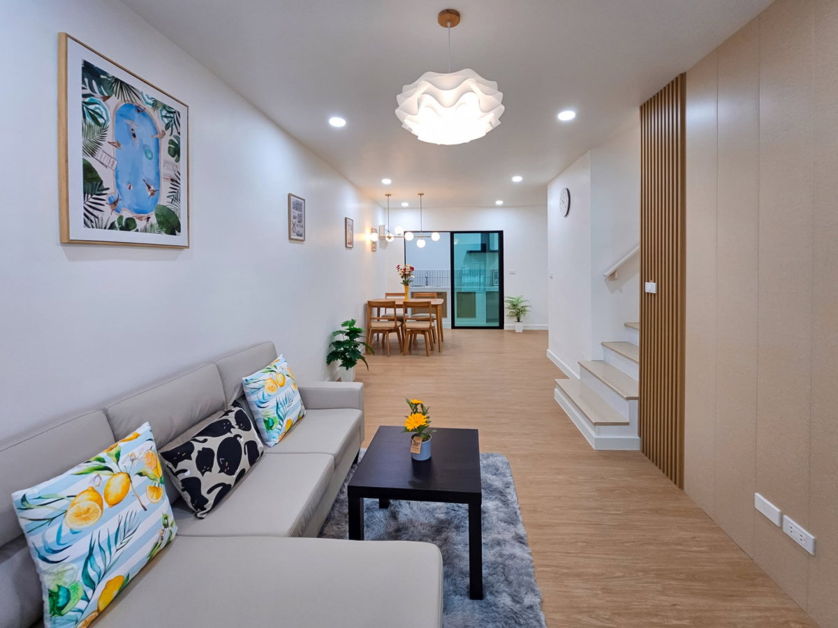 รูป 🏡 ขายขาดทุน! ทาวน์โฮมหลังมุม พื้นที่ใหญ่พิเศษ 28.9 ตร.ว. | พลีโน่ รัตนาธิเบศร์-ชัยพฤกษ์ 🔥 โอกาสทอง! ราคาถูกที่สุดในโครงการ พร้อมเข้าอยู่ได้ทันที - รูปที่ 4/15