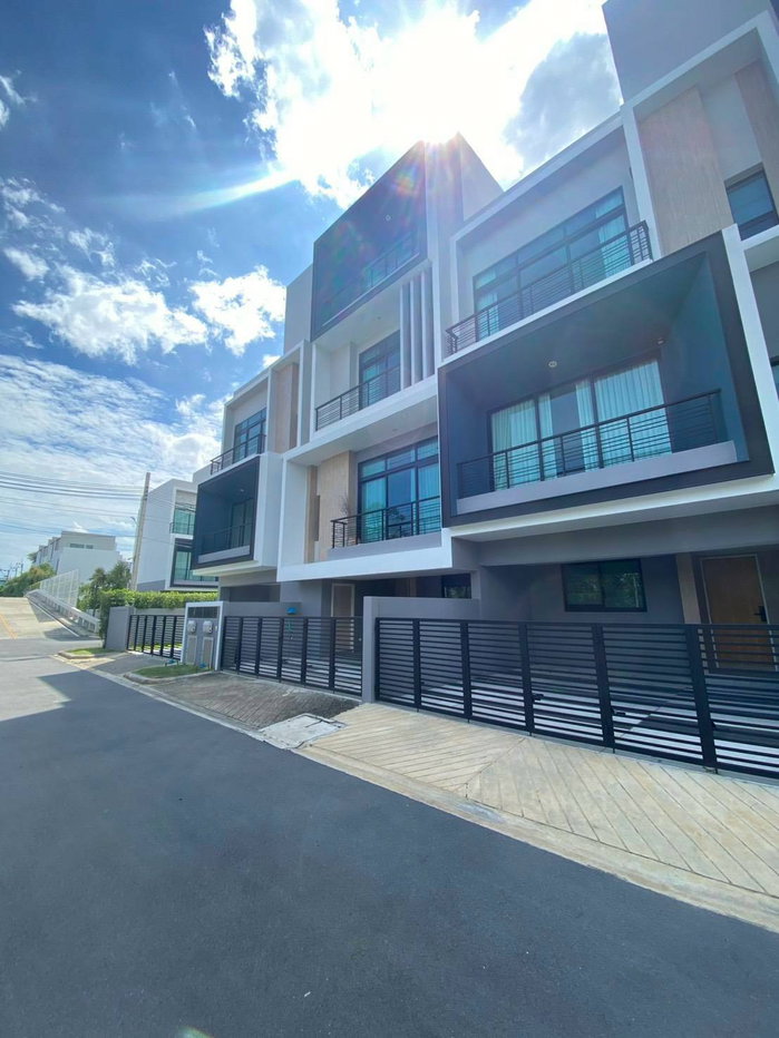รูป 🏡✨ ให้เช่าทาวน์โฮม 3 ชั้น Nirvana DEFINE กรุงเทพกรีฑา | เฟอร์นิเจอร์ครบ พร้อมเข้าอยู่ - รูปที่ 15/16