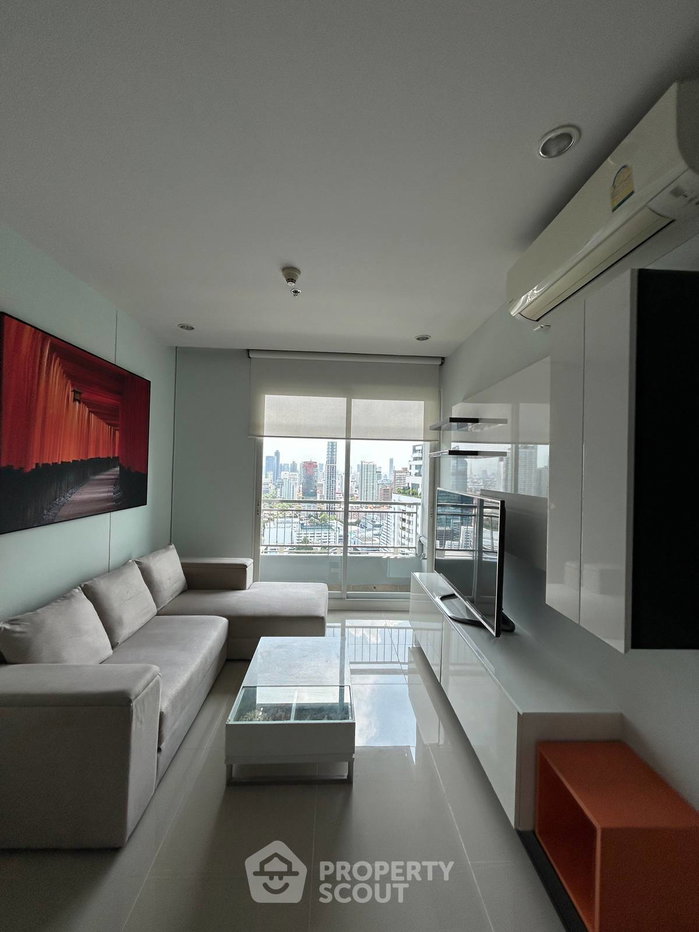 รูป คอนโด 1 ห้องนอน ชั้น 31 Circle Condominium ใกล้ MRT เพชรบุรี (ID 3393733) - รูปที่ 1/8