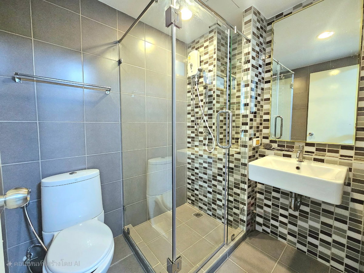 picture D Condo Ramkhamhaeng 9 | THB 13,000/Month 🏡 Fully Furnished with Washing Machine | Thai Tenants Only - 9/10