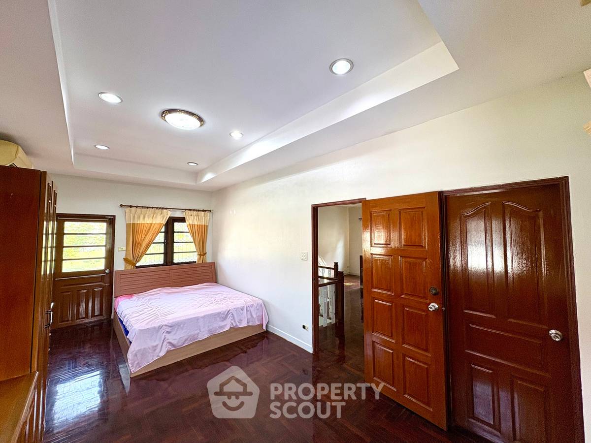 รูป บ้าน 3-ห้องนอน ใน บางพูด (ID 3404905) - รูปที่ 8/12