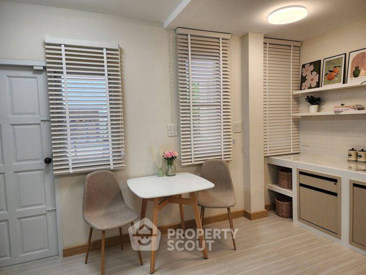 picture 3-BR House in Sam Wa Tawan Tok (ID 3404210) - 15/17